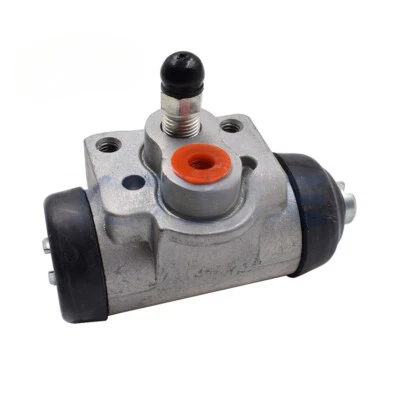 Subcilindro de freno derecho 4610A009 para Mitsubishi L200 2005-2015 4D56 4G64 6G74+ Foto 1 de 3