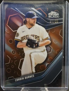 2023 Topps Chrome Black ORANGE REFRACTOR /25 Corbin Burnes - Milwaukee Brewers - Bild 1 von 2