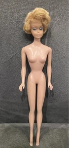 Bambola Barbie vintage 1962 taglio a bolla - capelli castani - Mattel - marcata Giappone - Foto 1 di 14