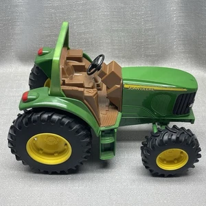John Deere Tough Tractor 1/16 Diecast & Plastic Farm Toy - ERTL - Picture 1 of 5