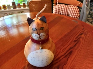 Volkskunst Kürbis dicke Katze Skulptur handbemalt Sammlerstück primitives Dekor signiert - Bild 1 von 4