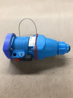 MARECHA MELTRIC DSN20 MALE PLUG 4 PIN 20A 480V W/ LOCKING COVER #4011F107PR7 - Image 1 of 4