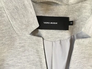 Schöne Sweatjacke Gr 36 - Bild 1 von 3