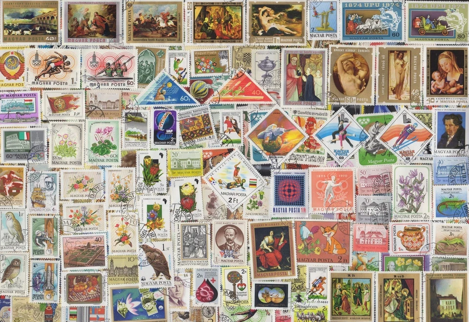 200 estampillas diferentes de Hungría (C78) Foto 1 de 1