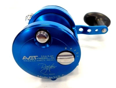 Avet RAPTOR SX6/4 MC 2-Speed Lever Drag Casting Reel MC Cast - BLUE Right Hand - Image 1 of 4