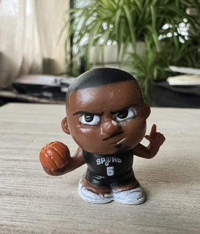 TEENYMATES NBA SERIES 7 DEJOUNTE MURRAY SAN ANTONIO SPURS 1" FIGURE PACK FRESH Cover