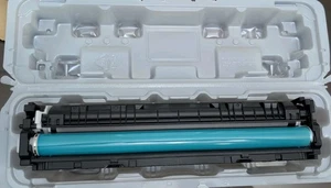 GENUINE CANON Yellow Toner 054 Read Description - Picture 1 of 3