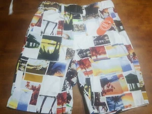 Wonder nation Boy White Flat Front Funny BeachShorts Adjustable Waist Sz L 10-12 - Picture 1 of 5