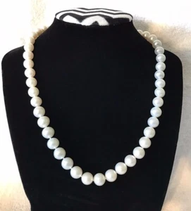 $1,100 5.35MM NATURAL CREAM CULTURED PEARL HANGING PRINCESS NECKLACE 14K GOLD - Picture 1 of 4