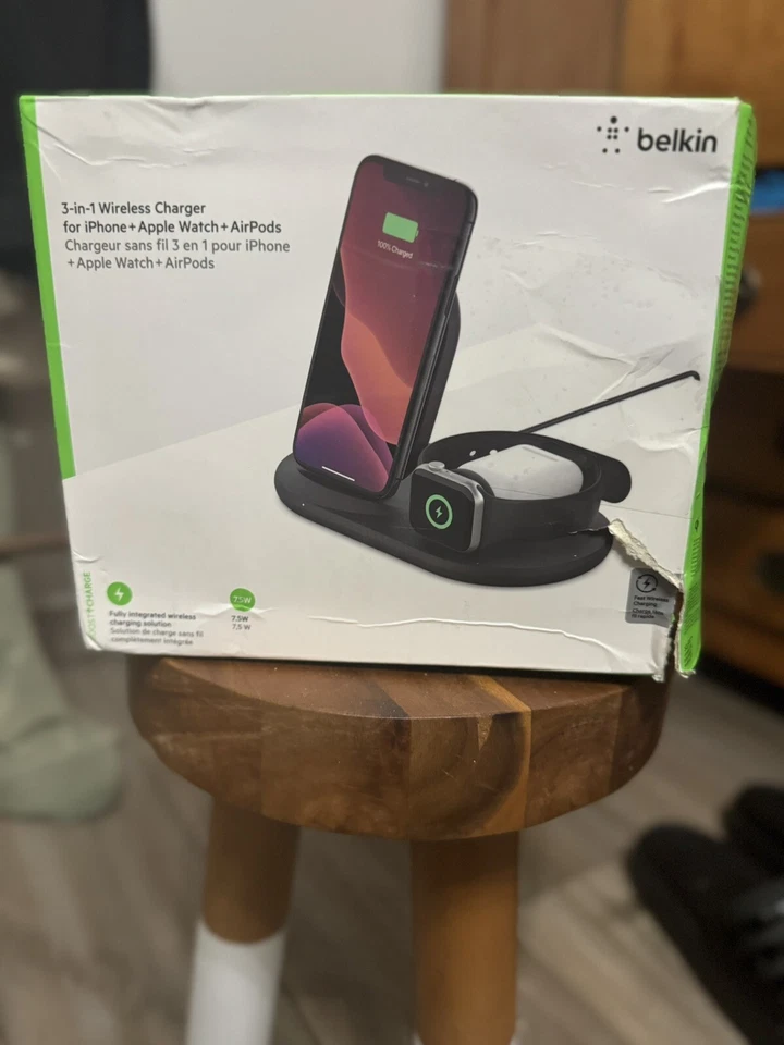 Belkin 3-in-1 Wireless Charger - Fast Charging Stand for Apple iPhone / Watch - Image 1 of 1