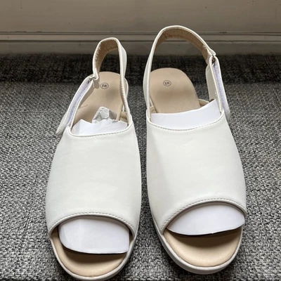  Sling back sandals size 8 - Image 1 of 4