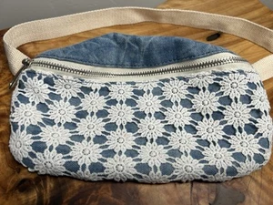 De colección Años 80 a Y2K Denim Encaje Cintura Cinturón Bolso Cartera Riñonera Lavado a la Piedra - Imagen 1 de 11
