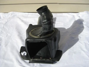 HONDA CR250R CR480R CR 250 CR 480 R 1983 AIR BOX ASSEMBLY OEM 17210-KA4-711 - Picture 1 of 9