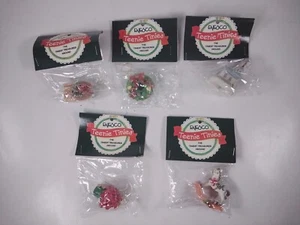 Lot of 5 Vintage Enesco Teenie Tinies Christmas Mini Hanging Ornaments 1998 - Picture 1 of 6
