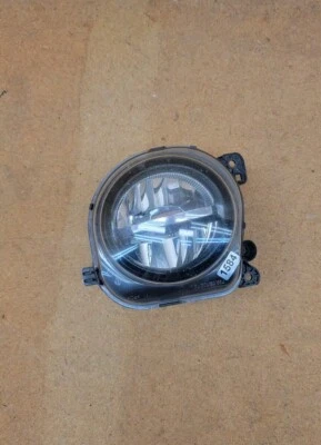 Faro antiniebla delantero izquierdo bmw serie 5 528i 2014 2015 201 LED 6317731129305 OEM  Foto 1 de 4