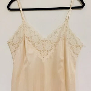 Vintage 60s Sz 36 Nightgown Stellar Nylon Lace Lingerie Slip DRESS Pale Peach - Picture 1 of 5