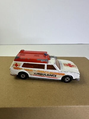 MATCHBOX KING SIZE AMBULANCE K- 49 1974 ENGLAND C183 - Image 1 of 4