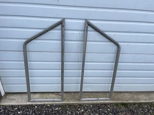 Jeep Wagoneer 63-83 Rear Quarter Glass Interior Trim Mount FSJ 1963-1983 - Picture 1 of 12