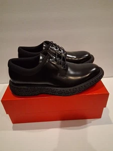 NUOVA CON SCATOLA FERRAGAMO MARK PELLE NERA LOGO GANCINI SUOLA PLATFORM DERBY OXFORDS 10,5 M - Foto 1 di 7