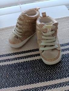 Rising Star Baby Gold Glitzer High-Top Schuhe Größe 3, 9-12 Monate  - gebraucht - Bild 1 von 8