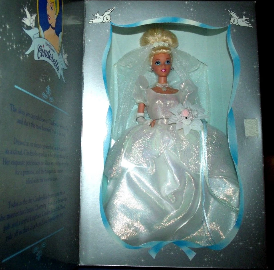 Barbie Cenicienta Boda Disney 1995 45 Aniversario  Foto 1 de 1