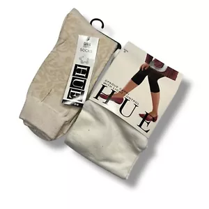 HUE Womens Basic Anklet Socks Ivory Brocade 1 Pair With Size 5 Opaque Capri - Picture 1 of 2