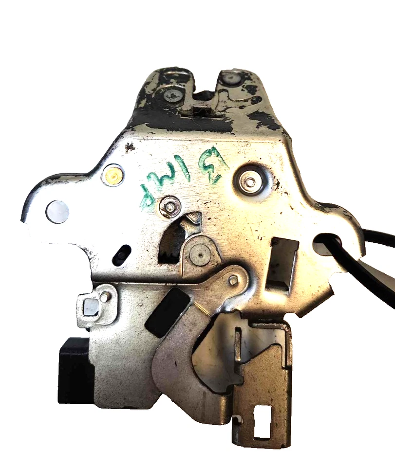 2013 Subaru Impreza Sedan Trunk Lid Latch Assembly OEM P/N 57530FJ020 - Image 1 of 4