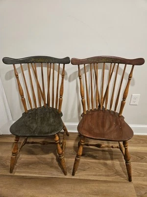 Juego de sillas Heywood Wakefield Windsor asiento trasero soporte rojo verde Foto 1 de 4