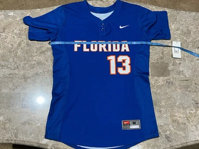Camiseta feminina Florida Gators NCAA softball vendedor amostra média Nike - Imagem 1 de 3