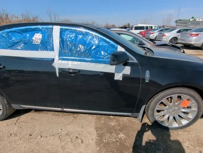 2009-2013 Lincoln Mks Passenger Front Door Oem YR7Q1 - Image 1 of 2