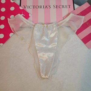 Tanga panty de colección '97 Victoria's Secret nacarado satinado gasa volantes corte alto talla Lg - Imagen 1 de 6