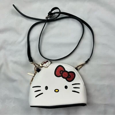 Cartera Bandolera Sanrio Hello Kitty con Dijes Correa Ajustable Cremallera Blanca Roja Foto 1 de 4