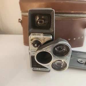Vintage old camera Bell Howell With Carrying Bag (Untested) - Picture 1 of 24