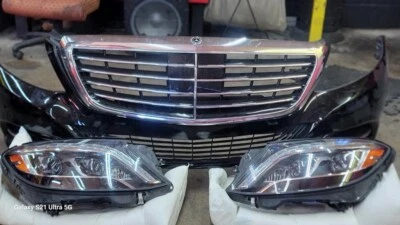 Juego de luces delanteras con parrilla delantera y parachoques Mercedes Benz S550 2017 Foto 1 de 4