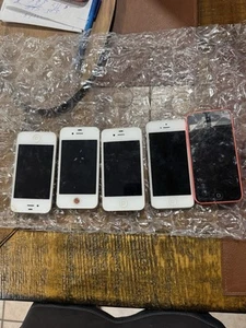 Lot of 5 - Apple iPhones For Parts - Picture 1 of 6