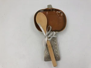 Ceramic 8in Fall Pumpkin with Wooden Spoon Rest AA01B05041 - Picture 1 of 8