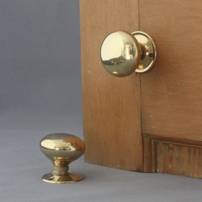 Brass Georgian Cottage Knobs - Image 1 of 4