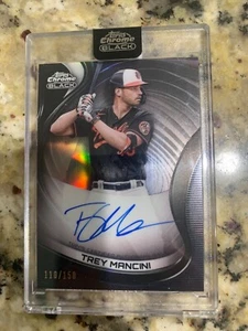 2022 Topps Chrome Black Baseball Trey Mancini Base Refractor /150 - Bild 1 von 2