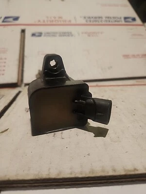 2006-2009 Chevy Trailblazer GMC Envoy Ignition Coil Pack 4.2L ONLY OEM  - Image 1 of 4