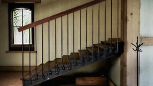Wrought Iron handrail stair railing spindle Balusters 100 cm length black - Picture 1 of 6