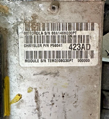 原始设备制造商 1999 年吉普大切诺基 4.0L ECU ECM P56041423AD — 第 1/3 张图片