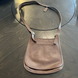 Vintage Coach 9135 Saddle Brown Leather Slim Flap Crossbody Bag Shoulder Purse - Picture 1 of 19