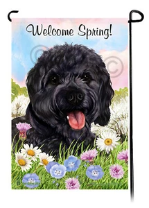 Bandera de jardín Welcome Spring - Cavapoo negro - Imagen 1 de 1