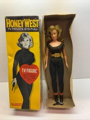 Figura de acción detective Gilbert 1965 vintage 12" Honey West con pistola 007 Bond Foto 1 de 4