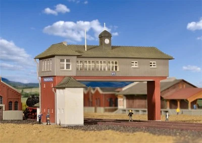 36705 Kibri Z Gauge Kit of Bridge signal tower Friedrichstal - NEW - Image 1 of 4