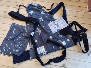Kokadi Babytrage XL Babycarrier Grau Schwarz Mit Sternen Neuwertig OVP  - Bild 1 von 6