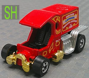 Vintage 1976 Mattel Hot Wheels Diecast Red T-Totaller Delivery Truck Gold Base - Picture 1 of 14