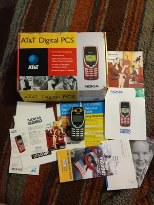 Nokia 8260 - GRIS - AT&T teléfono móvil digital para coleccionistas con caja  Foto 1 de 4