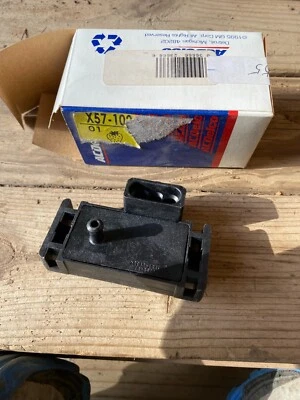 (1) OEM OE GM NOS 1982-88 Chevrolet Chevy Caprice MAP sensor 82-95 cadi seville - Image 1 of 4