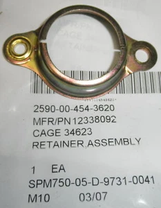 2590-00-454-3620 Retainer; Grommet 12338092 809223 Heater Harness Retainer - Picture 1 of 1